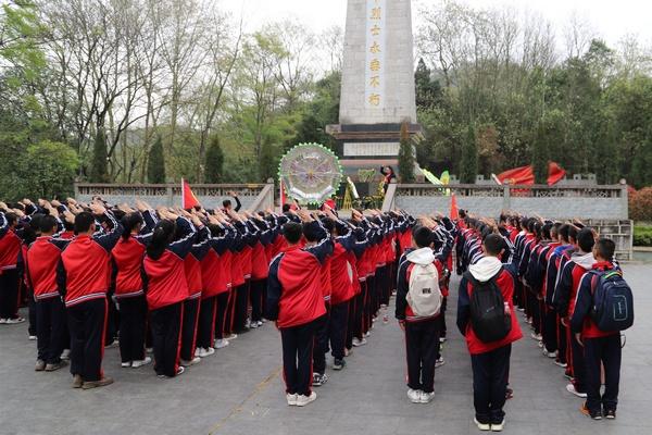 来公司一个月了？游戏画面